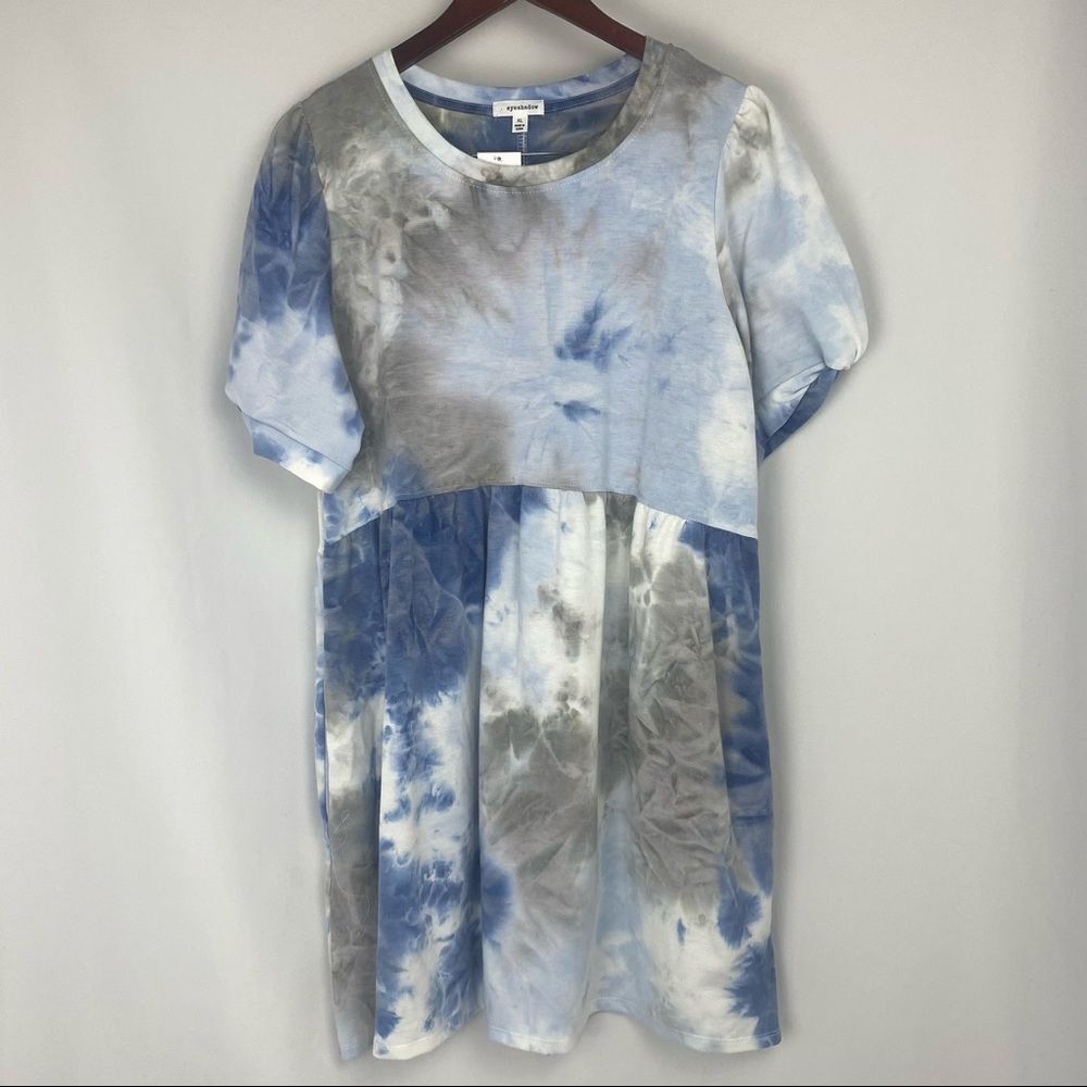 NWT Eyeshadow Tie-Dye Dress